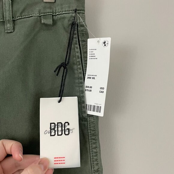 Urban Outfitters BDG Straight Leg Khaki Pants in Army Green Size 29 - Picture 3 of 6